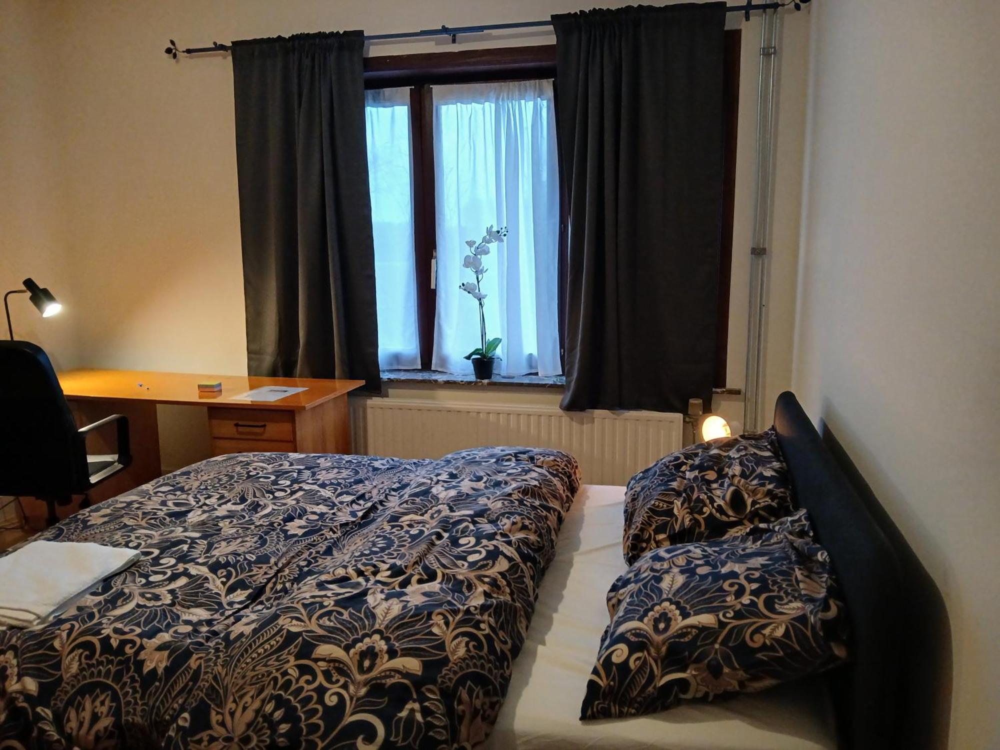 Bloemetje Hotel Asse Екстериор снимка